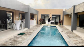 De Lux Villa